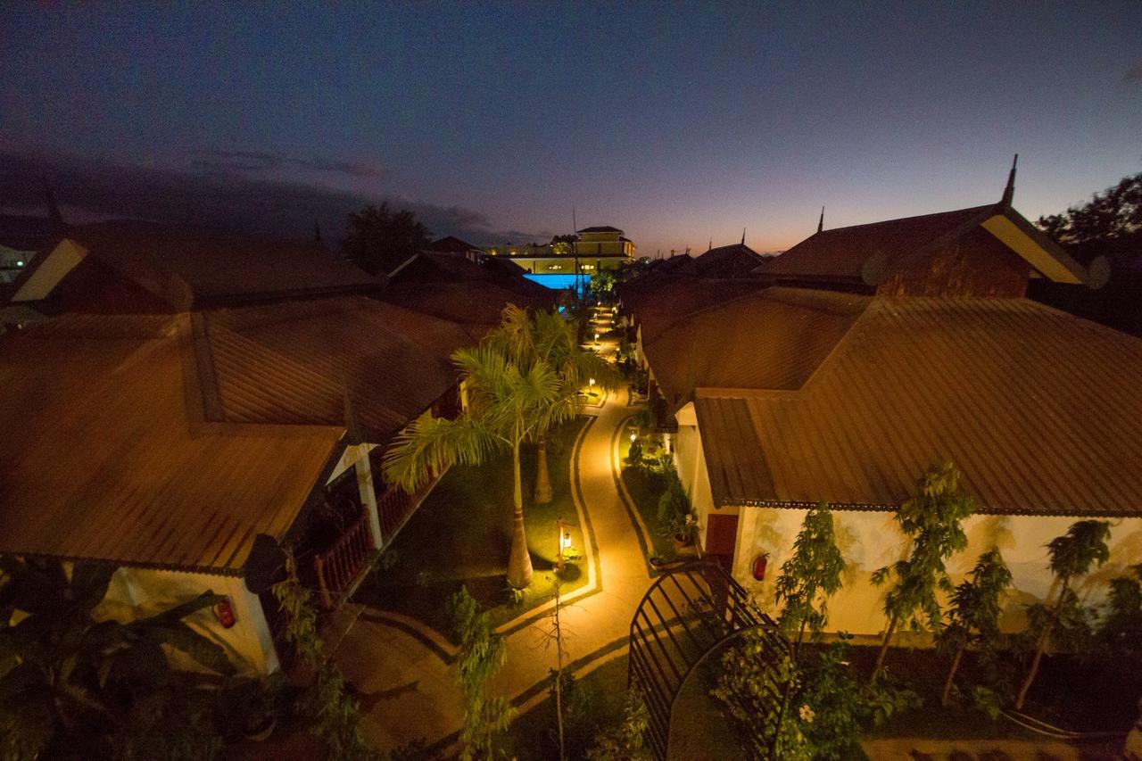 Spring Lodge Inle Nyaung Shwe Exterior photo