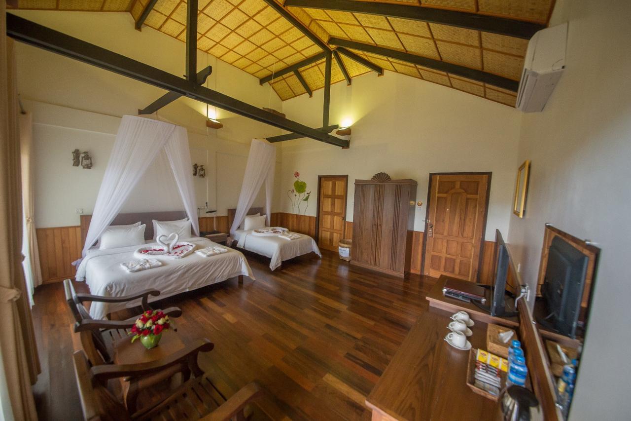 Spring Lodge Inle Nyaung Shwe Exterior photo